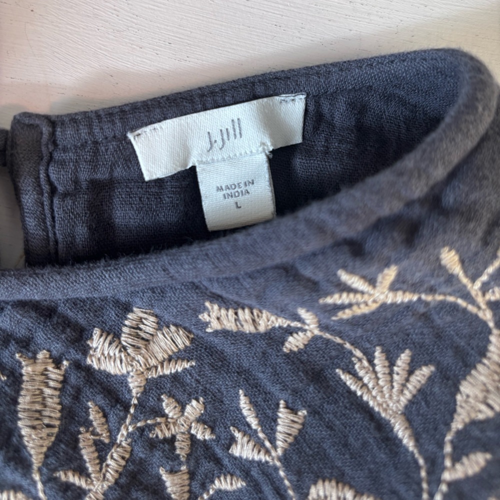 J. Jill Double Cloth Tunic Blouse in India Ink/Cashew Embroidery Size Large - Picture 2 of 5